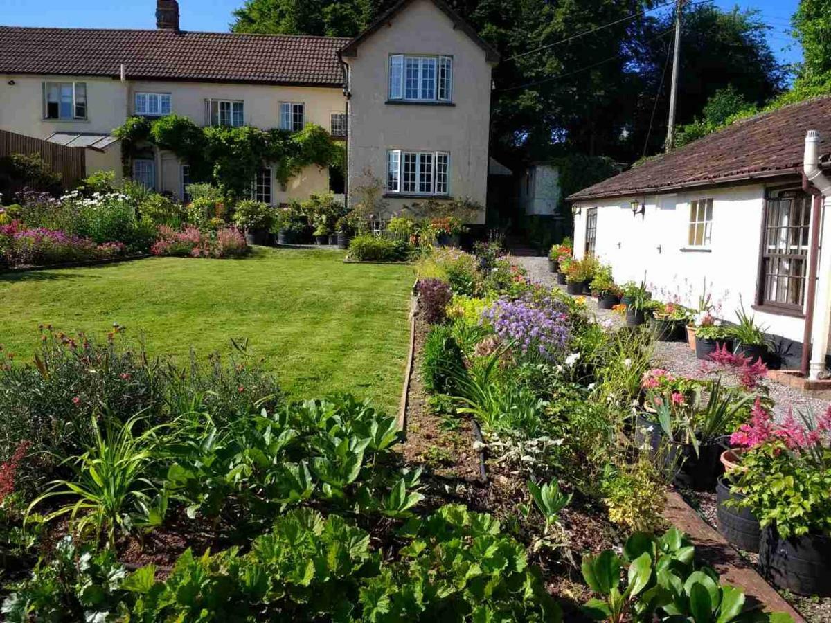 Brambles Bed And Breakfast Tiverton  Exterior foto